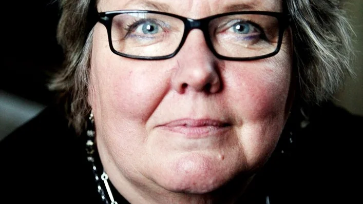 Karin Wibom är kyrkoherde i Husby-Rekarne och Näshulta församlingar.