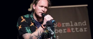 Estradpoeter intar Propellerteatern