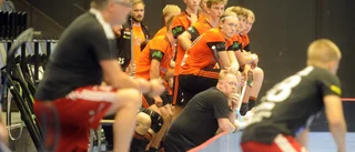 FBC Nyköping och Onyx fortsätter träningsmatcha – tunga första perioder för båda lagen
