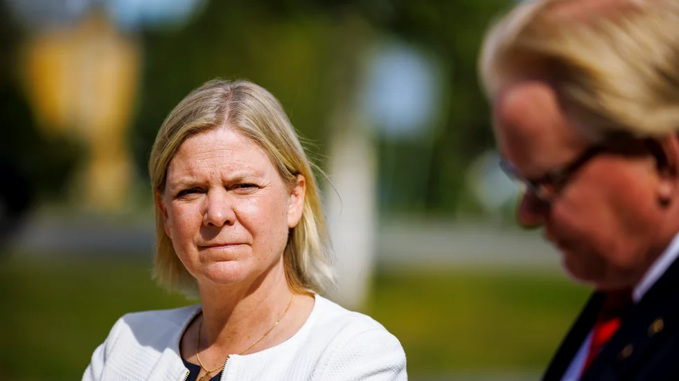 MINISTRAR. Statsminister Magdalena Andersson (S) och försvarsminister Peter Hultqvist besökte I 19 Norrbottens regemente samt A 8 Bodens artilleriregemente.
