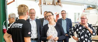 Ministern besökte känd branschskola