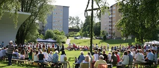Här kan du dansa runt majstången