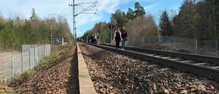 Tågresenärerna har evakuerats