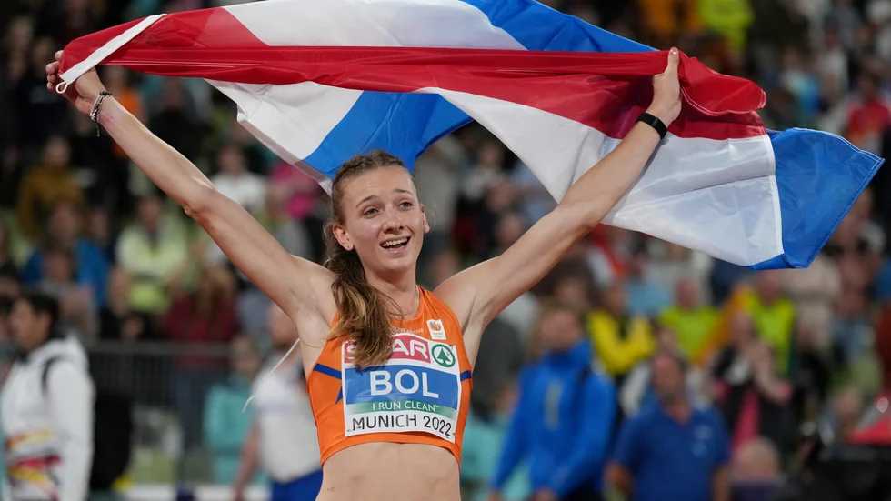 Femke Bol tog inte färre än tre EM-guld i friidrotts-EM i München.