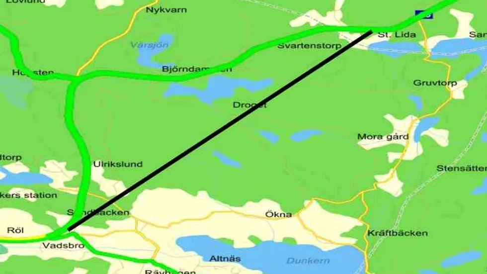 Kartan visar Hans G Killgrens förslag hur väg 55 skulle kunna få en helt ny placering.