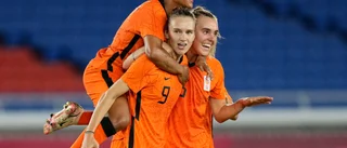 Miedema het inför Sverige: två mål i EM-genrepet