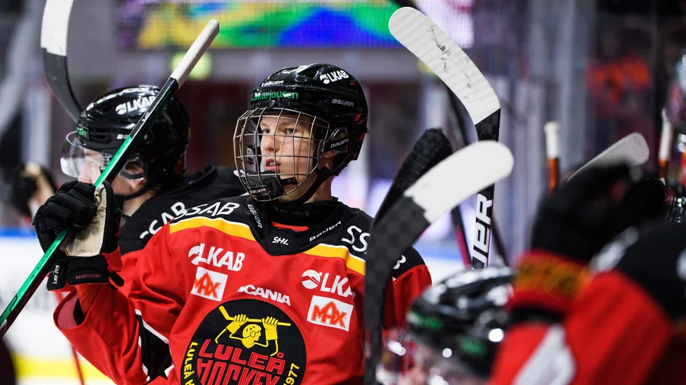 Dans Locmelis funderar fortfarande på att flytta till USA och spela i NCAA.