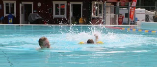 Norrstrands bad lockar med sommarsvalka och lugn