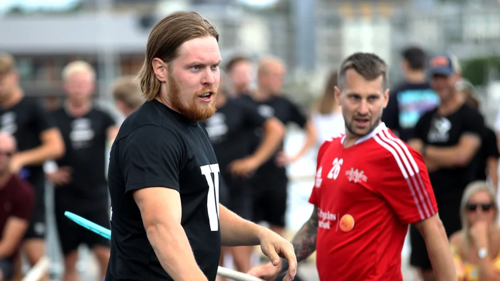 VIK-kaptenen Erik Gustafsson ställde upp i SFO.