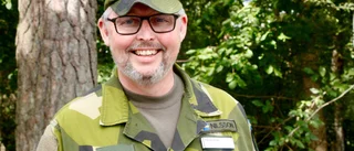 Rekordmånga stannar i militären • Regementschefen i Enköping: ”Fortsatt behov av att rekrytera”