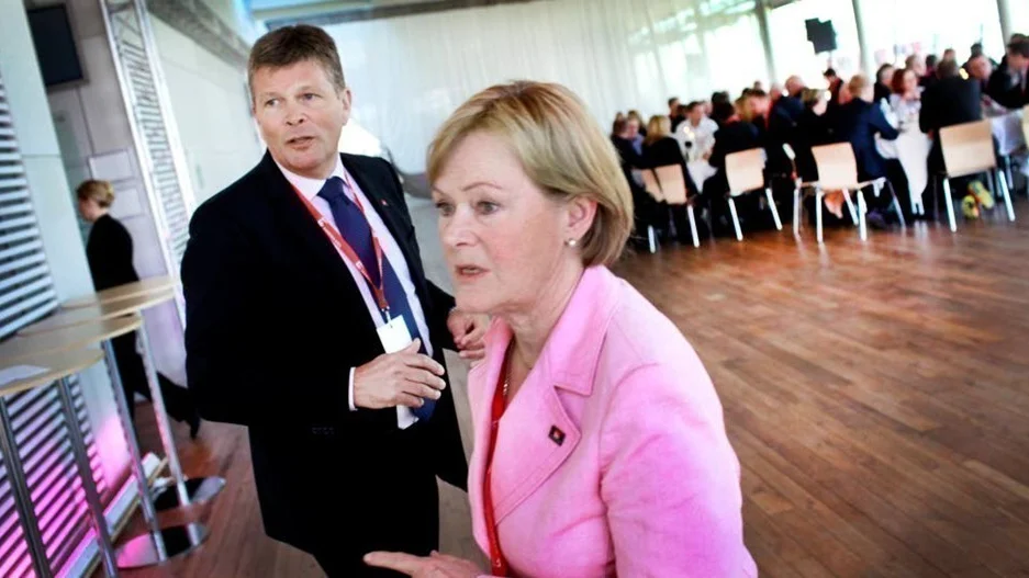 VD Lennart Käll med styrelseordföranden Anitra Steen.