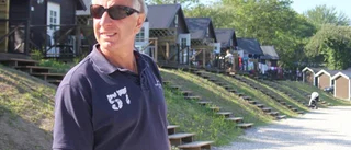 Pigge städade på campingen