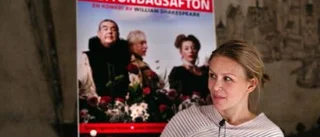 Klabbarparn spelar Malvolio på Romateatern