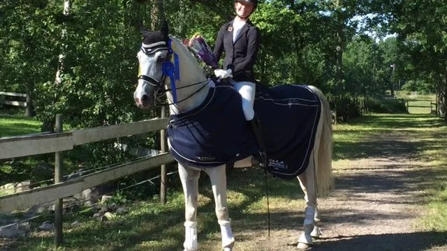 Victoria Gadd med hästen Pazriels Ruby.