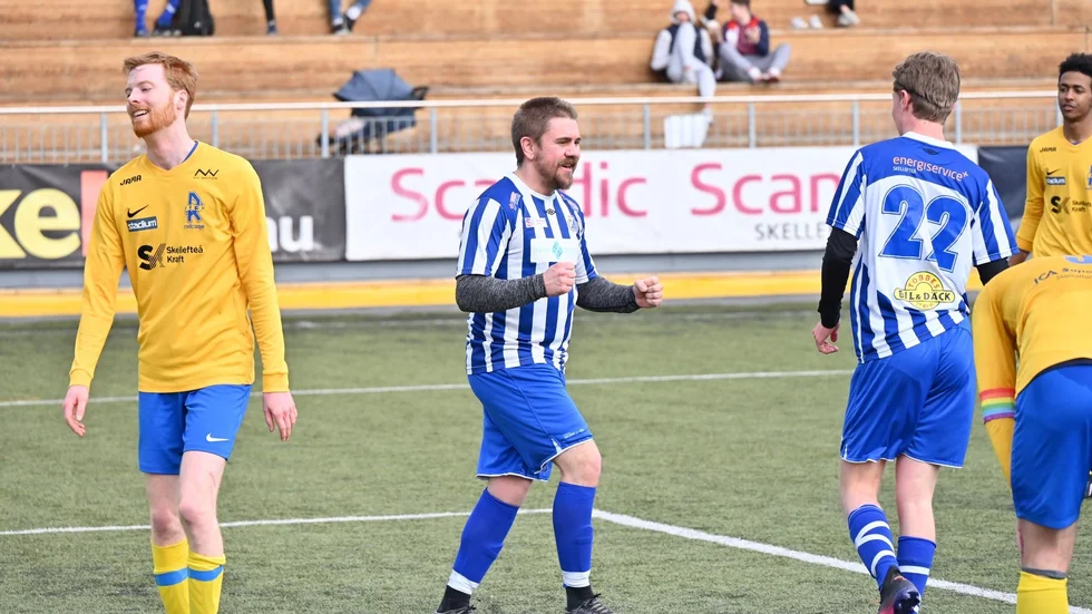 Oskar Forslund målade för sitt Myckle mot Ostvik/DIF under måndagen.