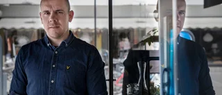 Polisen Jacob var mitt i upploppet: "Jag hade fog för att skjuta verkanseld, men det var människor överallt"