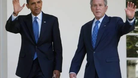 Det är naivt att tro att en person kan förändra världen. Men Barack Obama representerar i alla fall det bästa hopp vi har inför 2009. Kriserna har gjort världen mogen för förändringar och Obama visar sig förhoppningsvis mogen för att ta ansvar för världen. Den misslyckade Bush avgår.