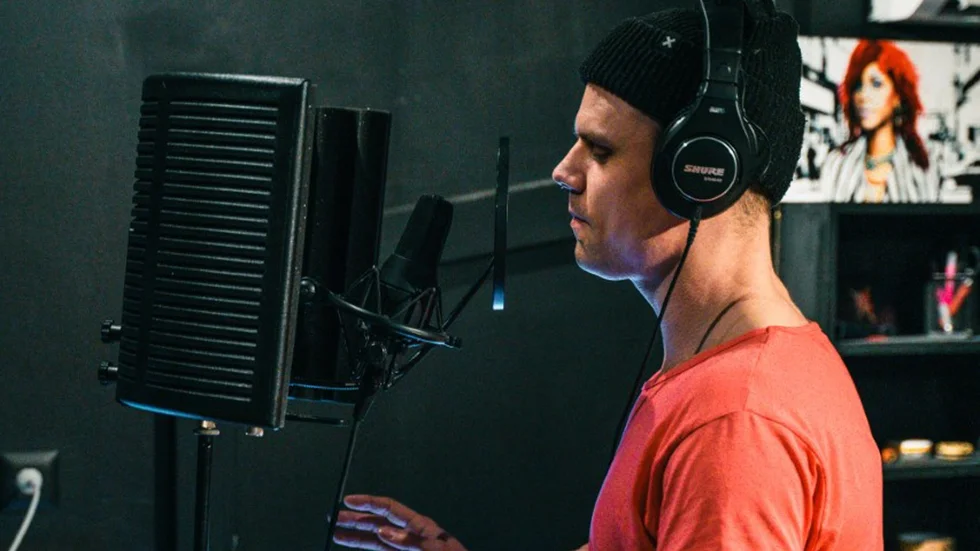 Ludwig Keijser producerar numer egen musik.