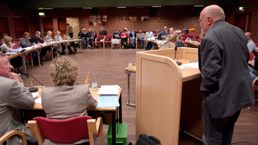Kommunfullmäktige är bilden av den lokala demokratin.