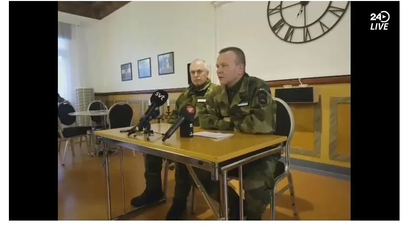 Tung dag. Presskonferensen med Mikael Frisell, chefen för I 19, hölls i Boden på måndagsmorgonen och sändes direkt av Norrbottens media.
