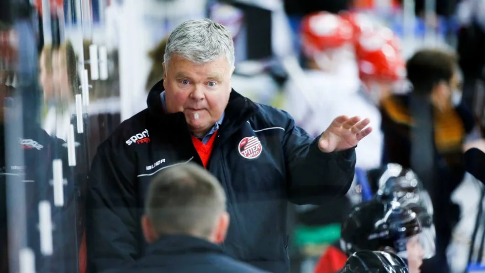 Rutinerad. Tränaren Rolf Nilsson är aktuell som sportchef i Bodens HF.