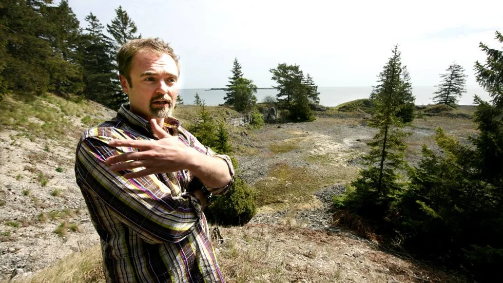 Joachim Kuylenstierna vill ha grinden kvar för att bevara Bungenäs natur och karakär bilfri även i fortsättningen.