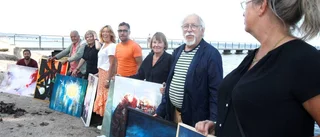 Konstnärerna intar stranden