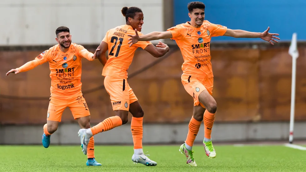 AFC Eskilstuna gick en match mot toppkonkurrenten Halmstad på bortaplan under lördagen.