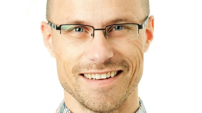 Toppar. Det gör Björn Esberg,49 boende i Sävast.