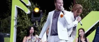 Magnus Carlsson ger julkonserter i När kyrka