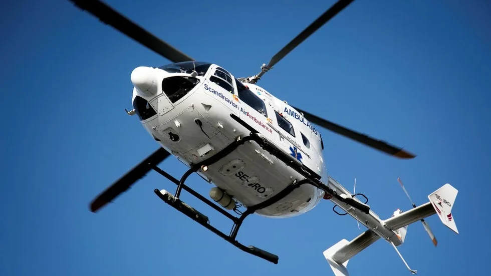 En ersättningshelikopter till Gotlands ordinarie ambulanshelikopter har flera brister, vilket anmälts av personalen.