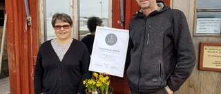 Paret Lindbäck fick ärofyllt pris: "Nog har vi fått priser tidigare, men det här smäller högst"