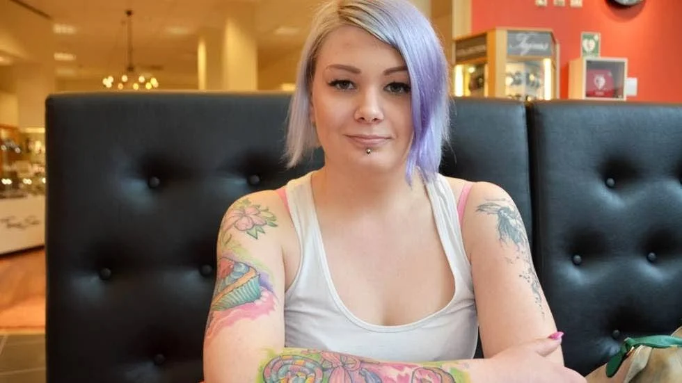 "JÄTTELYCKAT!" Emma Wamming kom med förslaget om att återuppliva Kalas Kalix, resultatet blev Sommarfesten. "Responsen är så positiv, det blev jättelyckat" säger hon.
