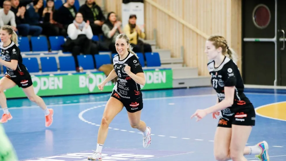 Emmy Nordmark och Johanna Widgren.