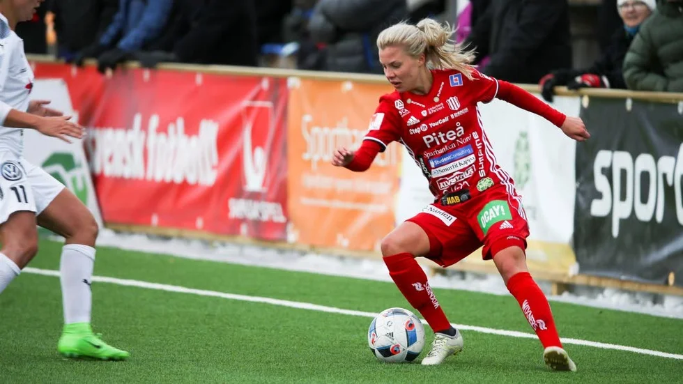 Proffs. Lotta Ökvist lämnar Piteå IF för att bli proffs i USA.