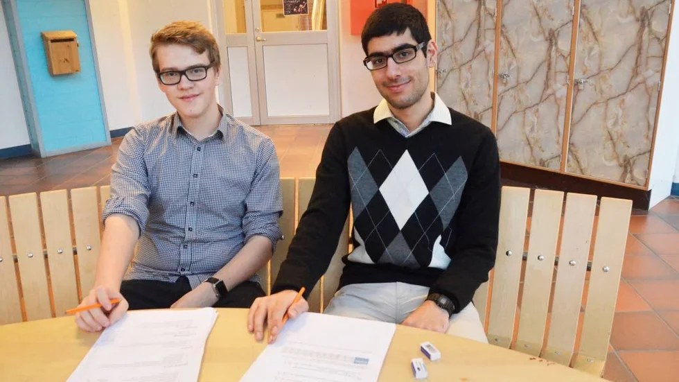 Ansvariga. Sigfrid Stjänholm. och Aram Omar har arrangerat tävlingen Mattelyftet i Boden