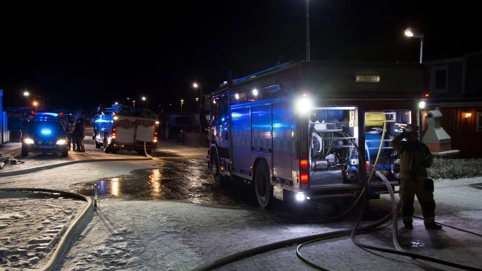 Stor insats. Räddningstjänsten larmades på onsdagen till en villabrand på Hertsön i Luleå.