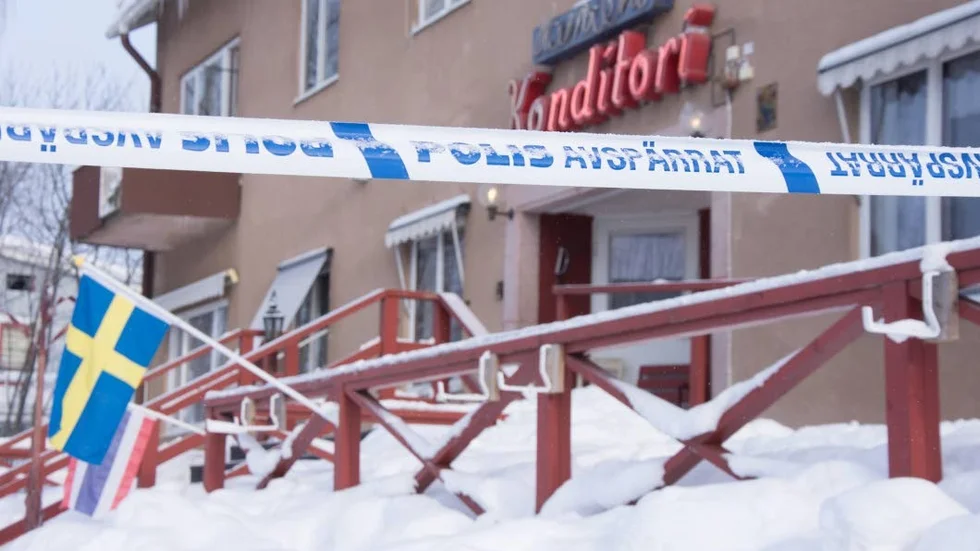 Brottsplats. Här flerfamiljs huset skedde knivskärningen i februari 2016.