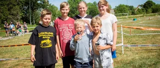 Gräsklipparracing lockade storpublik