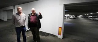 Boende vill låsa Åhlénsgaraget nattetid
