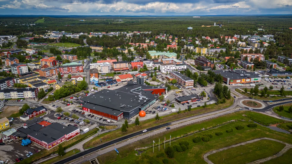 Det misstänkta rånet inträffade på ett promenadstråk i centrala Kalix under tisdagskvällen.
