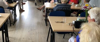 KVINNFOLKI PA GOTLAND         