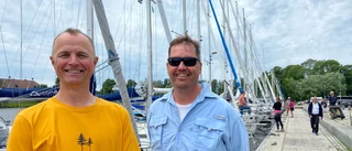 Här besöker 14 segelbåtar från Finland hamnen i Mariefred