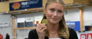 Signe Pettersson hoppade hem ett SM-guld i tresteg