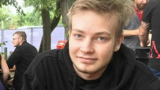 Elliott försvann den 28 november i sin Volvo S80 i trakterna kring Jävre i södra Norrbotten.