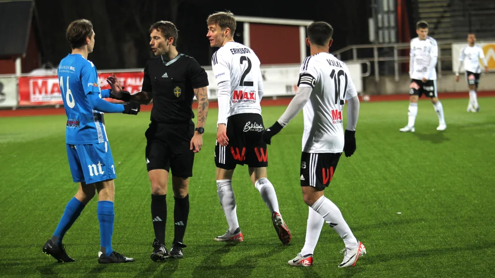 Tillbaka i stan. Pontus Eriksson har nummer 2 i Motala AIF 2024. Positionen är ytterback till vänster. Efter utflykt till Norrby och Åtvidabergs FF är han nu tillbaka i Maif och vill ge fotbollen ytterligare en ordentlig chans.