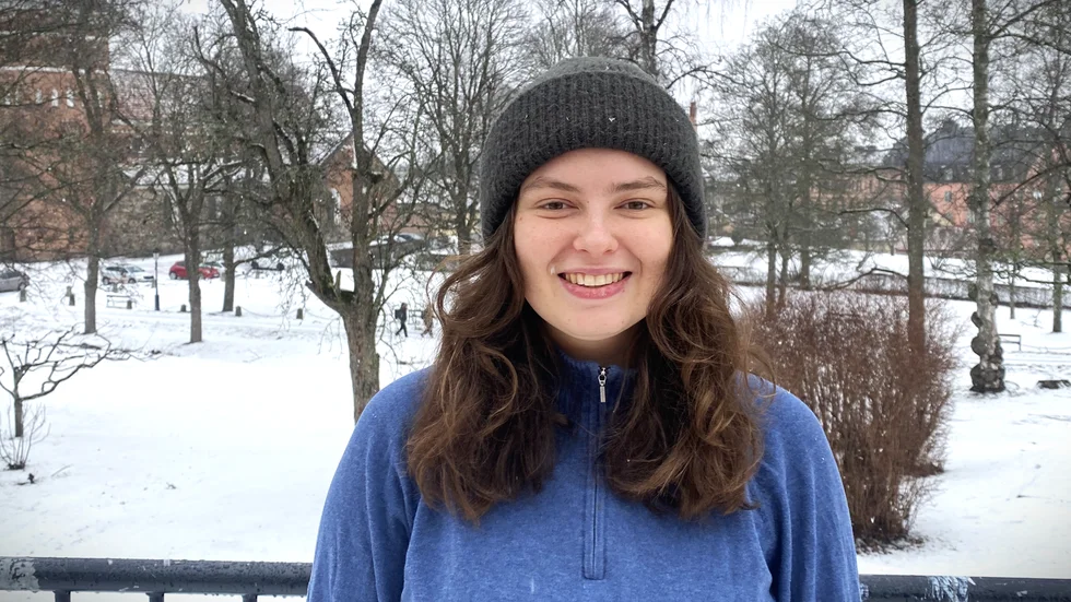 Som mest har Etty sovit nästan ett helt dygn på raken. "Jag är juriststudent. Då är man ofta trött," menar Etty, 22, som tävlar om en vecka i sviten på valfritt Scandic-hotell.
