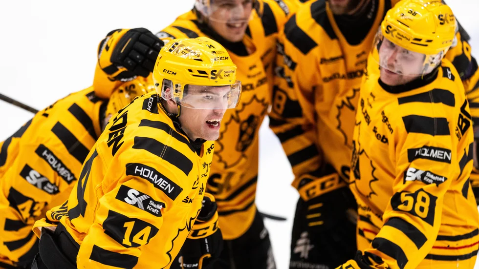 Andreas Johnson gjorde ett efterlängtat mål i den tredje perioden mot HV71.