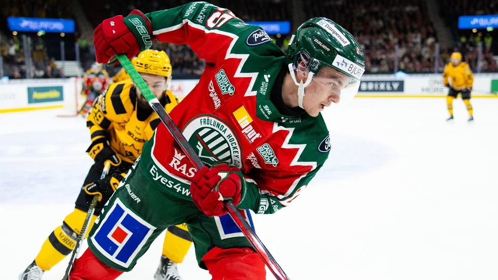 Pontus Johansson lämnar Frölunda HC och blir Skellefteå AIK:s andra nyförvärv inför kommande säsong.