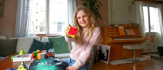 Gotländska Amadou, 10, ordnar tävling i Rubiks kub